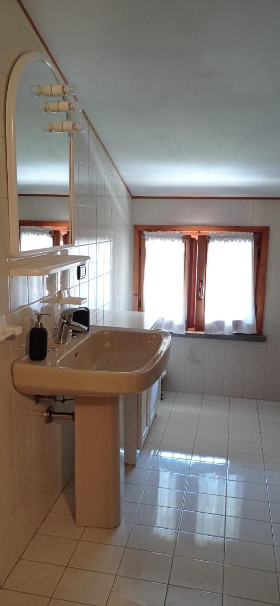 Apartmán Mansarda Montecavolo Exteriér fotografie